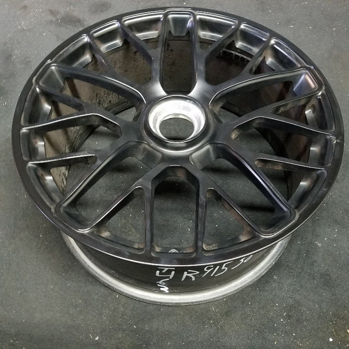 20" PORSCHE 911 14-16 991 model 96.5" WB 20x9 frt w/central locking hub 20 spoke Original OEM Wheel Rim