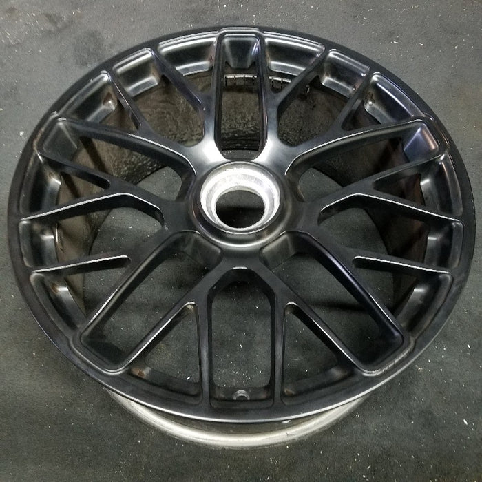 20" PORSCHE 911 14-16 991 model 96.5" WB 20x9 frt w/central locking hub 20 spoke Original OEM Wheel Rim