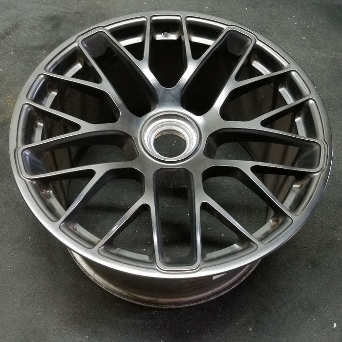 20" PORSCHE 911 14-16 991 model 96.5" WB 20x11 rear w/central locking hub 20 spoke Original OEM Wheel Rim