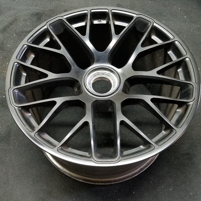 20" PORSCHE 911 14-16 991 model 96.5" WB 20x11 rear w/central locking hub 20 spoke Original OEM Wheel Rim