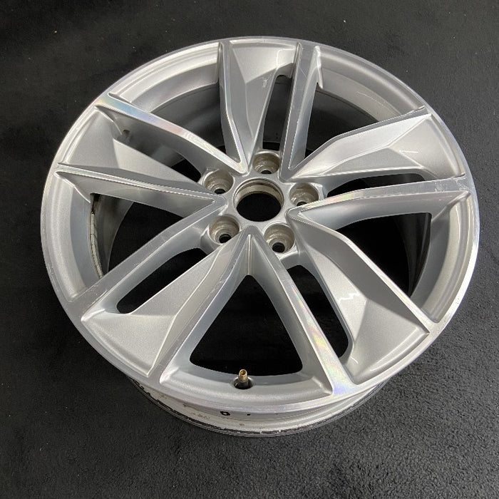 18" AUDI Q3 17-18 18x7 alloy Original OEM Wheel Rim