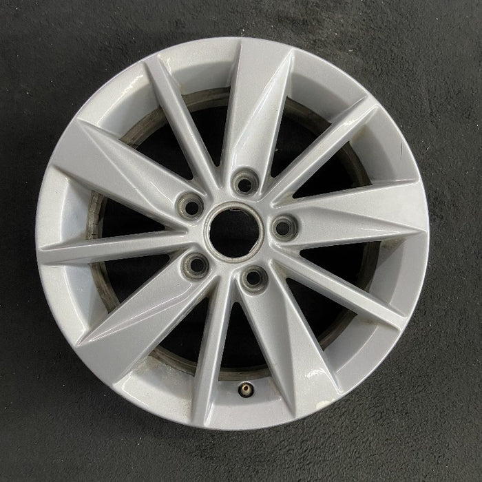 15" GOLF 15-18 15x6 alloy Original OEM Wheel Rim