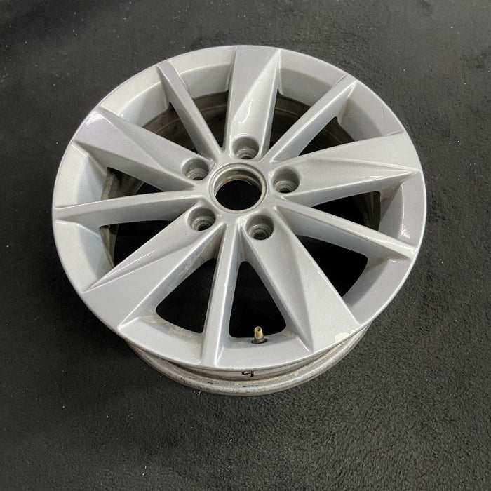 15" GOLF 15-18 15x6 alloy Original OEM Wheel Rim