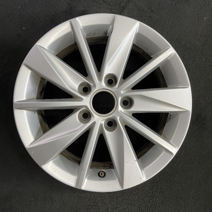 15" GOLF 15-18 15x6 alloy Original OEM Wheel Rim