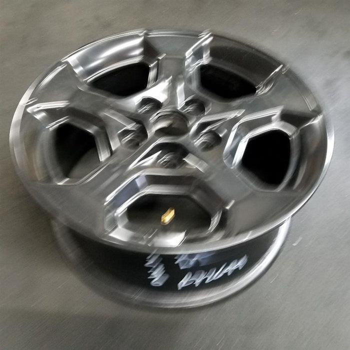 17" JEEP GLADIATOR 20 17x7-1/2 aluminum 5 spoke solid spoke w/o recessed spoke Original OEM Wheel Rim