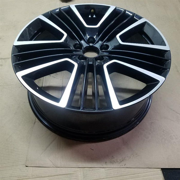 21" XC40 19-21 21x8.5 alloy 5 triple slot Original OEM Wheel Rim